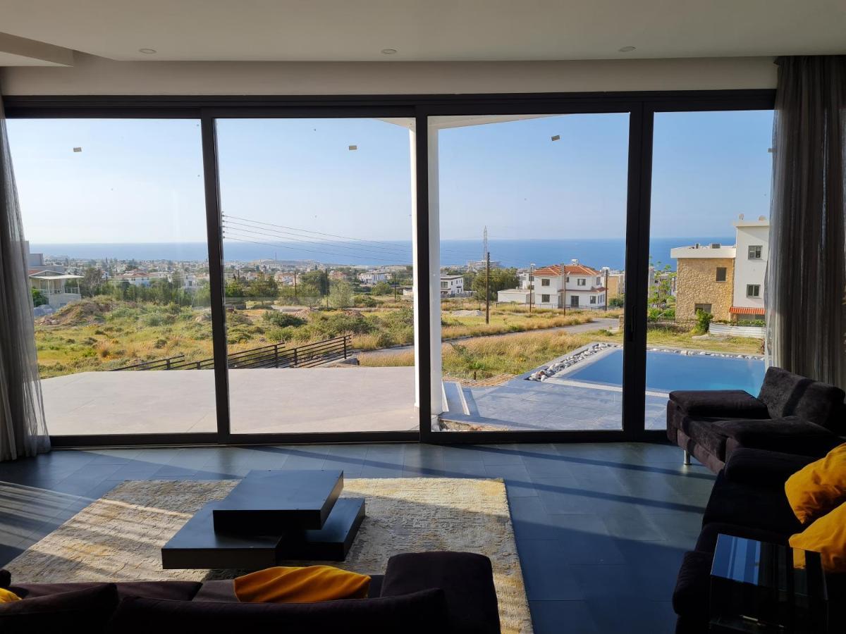 Superior Villa Between The Mountain And The Sea 4+1 Agios Epiktitos Exterior photo