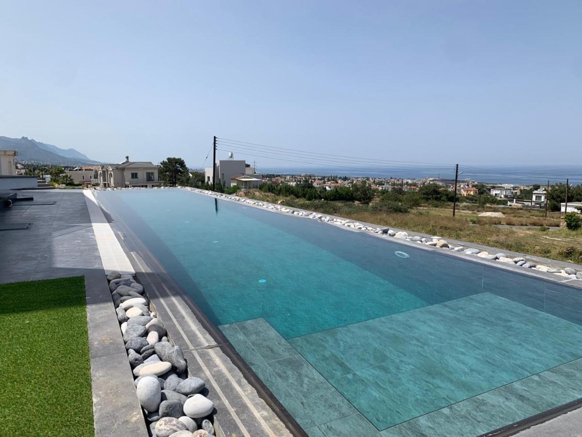 Superior Villa Between The Mountain And The Sea 4+1 Agios Epiktitos Exterior photo