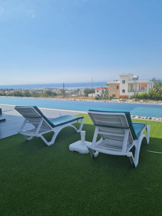 Superior Villa Between The Mountain And The Sea 4+1 Agios Epiktitos Exterior photo